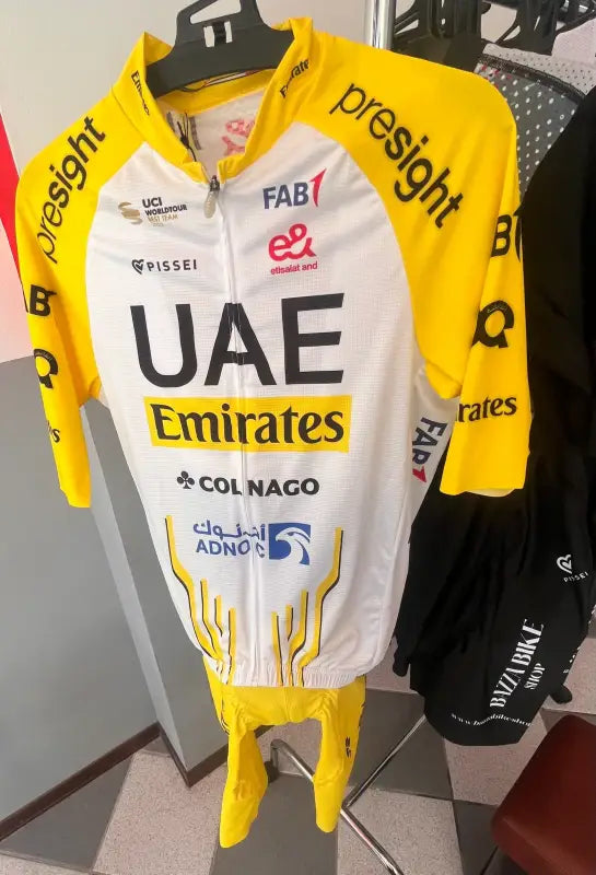 Kit Ufficiale UAE Tour De France LIMITED EDITION - Abbigliamento Ciclismo
